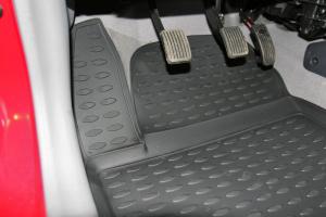 Коврик салона KIA Picanto (04-11) полиуретан черный (4 предм.) ELEMENT