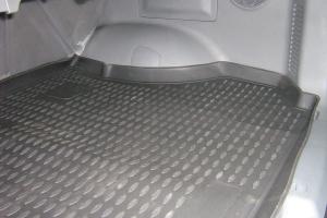 Коврик багажника HYUNDAI Santa Fe Classic (01-06) кросс., полиуретан черный ELEMENT
