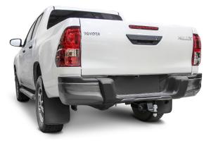 Устройство тягово-сцепное TOYOTA Hilux (15-) (под квадрат) без проводки BERG