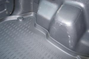 Коврик багажника HYUNDAI Tucson (04-09) кросс., полиуретан черный ELEMENT