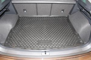 Коврик багажника VOLKSWAGEN Tiguan (17-) кросс., полиуретан черный ELEMENT