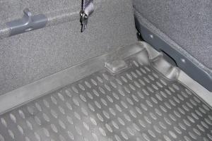 Коврик багажника RENAULT Scenic II (03-) мв., полиуретан черный ELEMENT