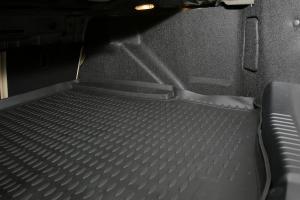 Коврик багажника FORD Mondeo (00-07) сед, полиуретан черный ELEMENT