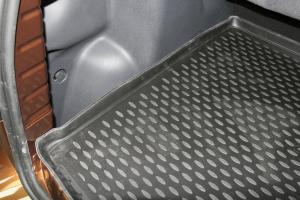 Коврик багажника RENAULT Duster 4WD (11-15) (15-) кросс., полиуретан черный ELEMENT