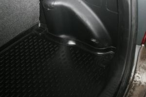 Коврик багажника HONDA Fit GD1 JDM (01-07) хб., П.Р., полиуретан черный ELEMENT