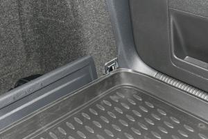 Коврик багажника VW Passat B6 Variant (05-10) ун., полиуретан черный ELEMENT