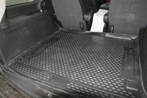 Коврик багажника CHEVROLET Tahoe (07-15) внедор. длин., полиуретан черный ELEMENT