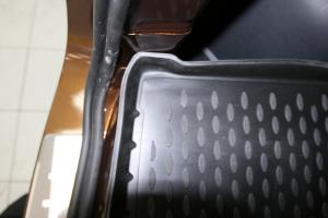 Коврик багажника RENAULT Duster 4WD (11-15) (15-) кросс., полиуретан черный ELEMENT