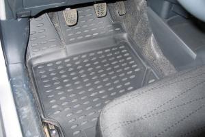 Коврик салона TOYOTA Yaris (06-10) полиуретан черный (3 предм.) ELEMENT